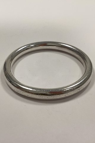Modern Armring Bangle in Silver