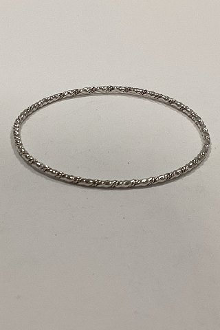 Modern Armring Bangle in Silver