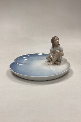 Bing and Grøndahl Art Nouveau Bowl with Thumbelina No. 2378.