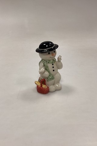 Royal Copenhagen Figurine Winter 2008 - Snowman Father Max No. 528