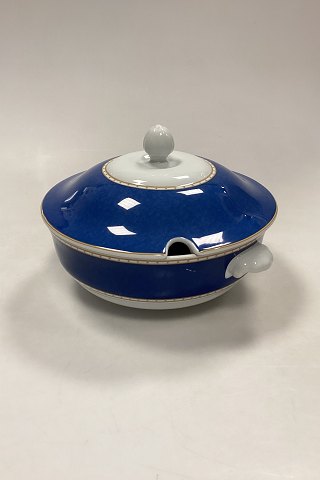 Royal Copenhagen Liselund Dark Blue Tureen with lid No. 174/173