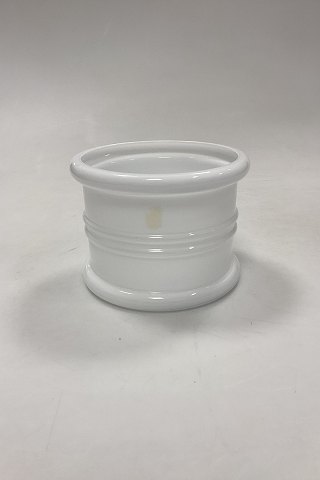 Holmegaard Farmacy Flowerpot in white glass