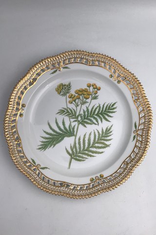 Royal Copenhagen Flora Danica Plate with pierced border No. 20/3526.