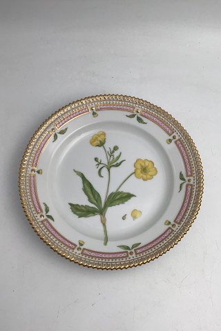 Royal Copenhagen Flora Danica Salad Plate No. 20 / 3573