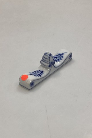 Royal Copenhagen Blue Fluted Plain Knife Rest No. 134