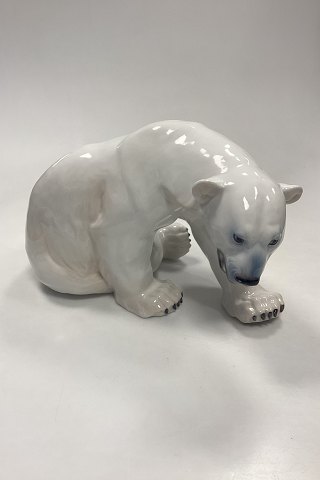 Figurines