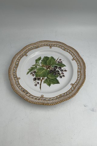 Royal Copenhagen Flora Danica Fruit Plate No 429/3554